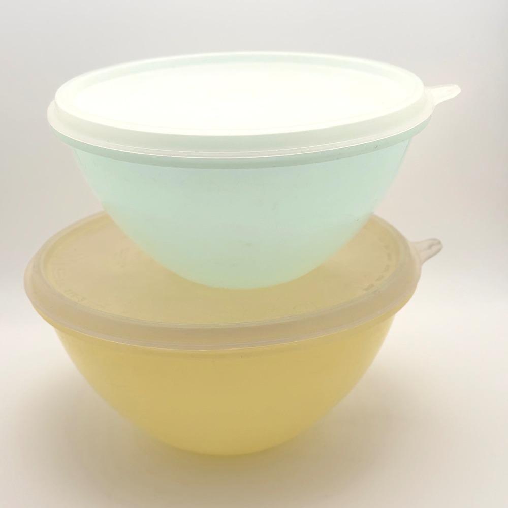 Vintage Tupperware Wonderlier Bowls Set of 2 Yellow Mint Green with Lids